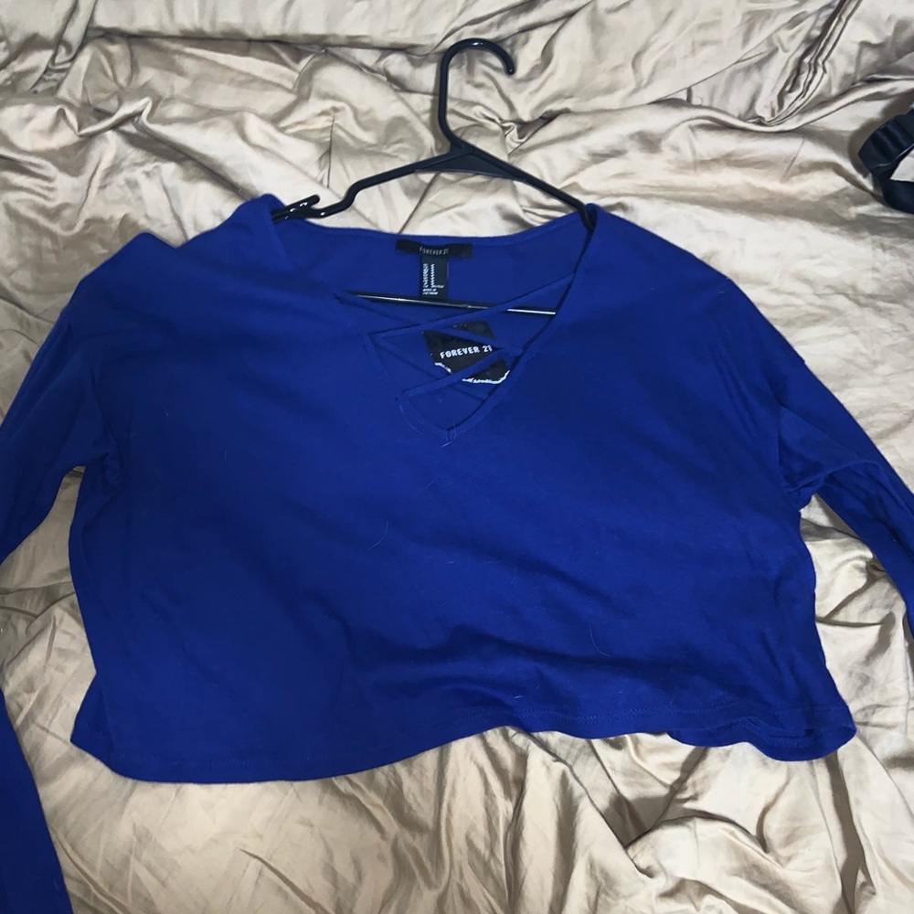 Blue cropped long sleeve